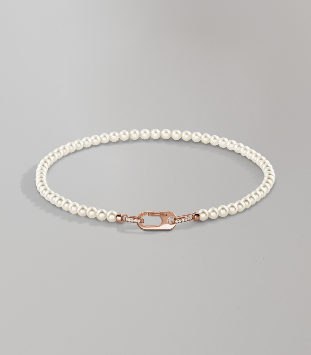 Carabiner pearl necklace