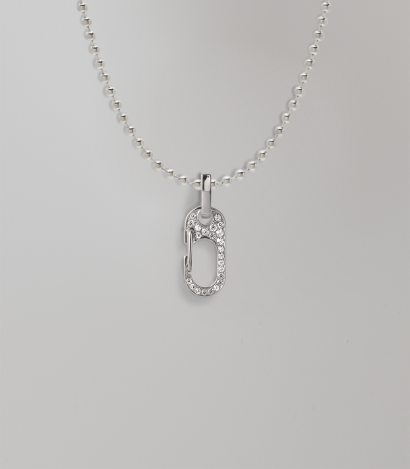 Necklace with diamond pavé carabiner pendant - White Gold